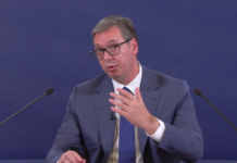 Vučić: Predato više od 3.000 komada oružja, veliki broj policajaca u školama vucic:-predato-vise-od-3.000-komada-oruzja,-veliki-broj-policajaca-u-skolama