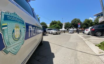 DOJAVA O BOMBI U ŠKOLI U NOVOM PAZARU! Škola evakuisana dojava-o-bombi-u-skoli-u-novom-pazaru!-skola-evakuisana