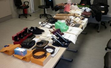 Prtljag pun skupocenih, a neprijavljenih stvari prtljag-pun-skupocenih,-a-neprijavljenih-stvari