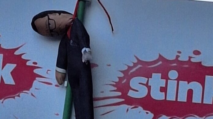 sns-novi-pazar:-najostrije-osudjujemo-poziv-na-ubistvo-predsednika-aleksandra-vucica