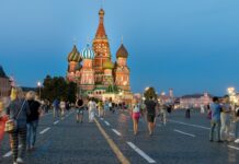 Rusija: Ukrajinska vojska granatirala naselje u Rusiji na 2 km od granice rusija:-ukrajinska-vojska-granatirala-naselje-u-rusiji-na-2-km-od-granice