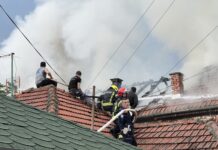 Ovo je hrabri saobraćajac koji je učestvovao u gašenju požara u Novom Pazaru ovo-je-hrabri-saobracajac-koji-je-ucestvovao-u-gasenju-pozara-u-novom-pazaru