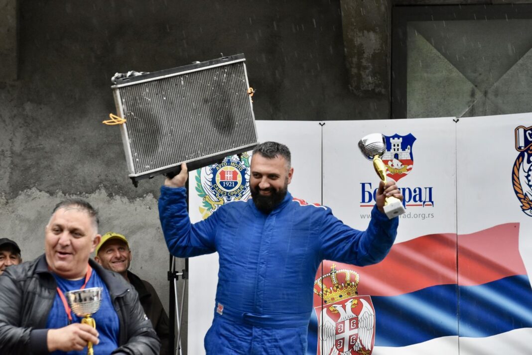 ujkanovic-i-nakon-izletanja-sa-staze-dosao-do-podijuma!-“020-racing”-tim-poceo-da-ostvaruje-znacajne-rezultate