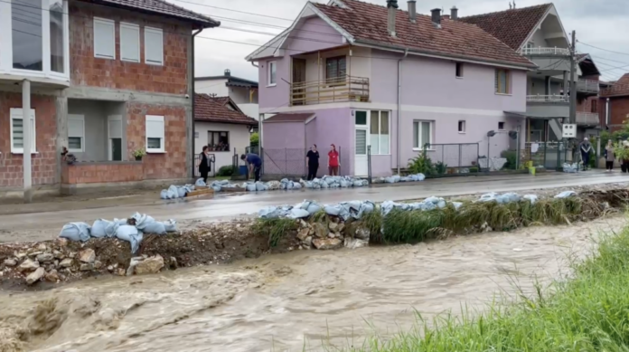 dupljak:-danasnje-poplave-u-novom-pazaru-nacinile-veliku-materijalnu-stetu dupljak:-danasnje-poplave-u-novom-pazaru-nacinile-veliku-materijalnu-stetu
