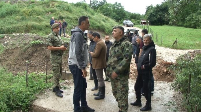 ministar-memic-i-gradonacelnik-bisevac-obisli-mestane-poplavljenih-podrucja-u-novom-pazaru