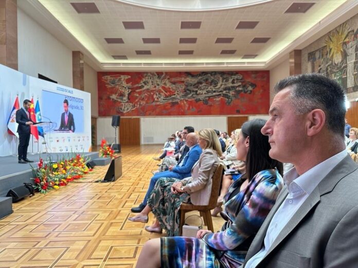 gradonacelnik-bisevac-gost-foruma-„promocija-odzivih-investicija“ gradonacelnik-bisevac-gost-foruma-„promocija-odzivih-investicija“