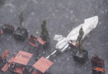 Snažno nevreme uz olujni vetar i kišu zahvalilo Beograd snazno-nevreme-uz-olujni-vetar-i-kisu-zahvalilo-beograd