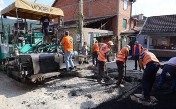 Asfalt stigao u još jednu novopazarsku ulicu asfalt-stigao-u-jos-jednu-novopazarsku-ulicu