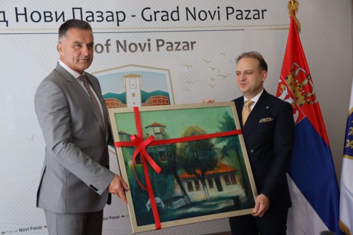 konzul-republike-turske-u-oprostajnoj-poseti-gradskoj-upravi konzul-republike-turske-u-oprostajnoj-poseti-gradskoj-upravi