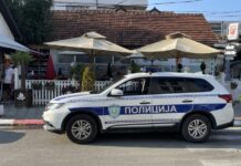 Novopazarac uboden nožem u slastičari, transportovan u bolnicu novopazarac-uboden-nozem-u-slasticari,-transportovan-u-bolnicu