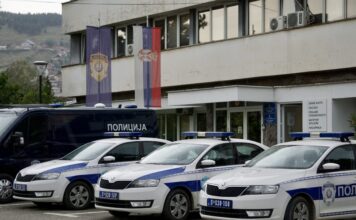 Saobraćajna policija u Novom Pazaru isključila iz saobraćaja tri vozača koji su vozili pod dejstvom psihoaktivnih supstanci i alkohola saobracajna-policija-u-novom-pazaru-iskljucila-iz-saobracaja-tri-vozaca-koji-su-vozili-pod-dejstvom-psihoaktivnih-supstanci-i-alkohola