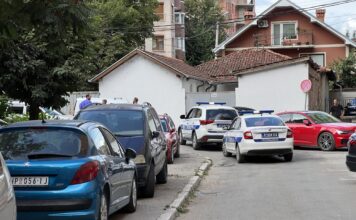 PRETUČEN MLADIĆ U CENTRU NOVOG PAZARA! Četvorica ga tukla palicama pretucen-mladic-u-centru-novog-pazara!-cetvorica-ga-tukla-palicama