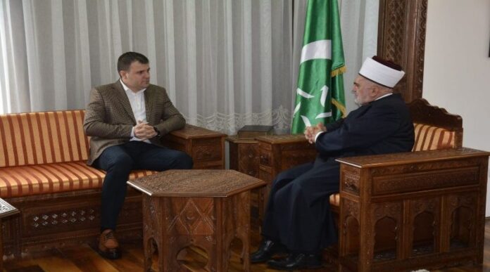 memic-cestitao-muftiji-dudicu-povratak-izus-a-u-komisiju-za-veronauku