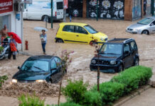 FILIP SA ŽENOM NESTAO U OLUJNOM NEVREMENU U GRČKOJ: Bujica odnela njihovu vikendicu u more, gubi im se svaki trag filip-sa-zenom-nestao-u-olujnom-nevremenu-u-grckoj:-bujica-odnela-njihovu-vikendicu-u-more,-gubi-im-se-svaki-trag
