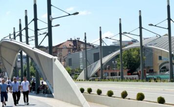 Kosovska Mitrovica: Noć Bošnjačkoj mahali protekla mirno kosovska-mitrovica:-noc-bosnjackoj-mahali-protekla-mirno