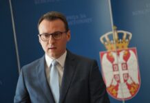 Petković: Albanac sa noževima pretio srpskoj deci, Kurti podgreva želje propalim političarima iz Novog Pazara petkovic:-albanac-sa-nozevima-pretio-srpskoj-deci,-kurti-podgreva-zelje-propalim-politicarima-iz-novog-pazara