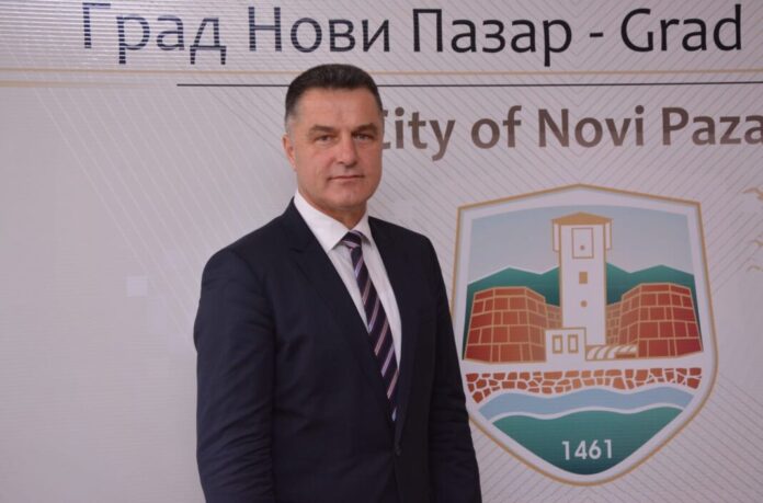nihat-bisevac-podneo-ostavku-na-poziciju-gradonacelnika-novog-pazara