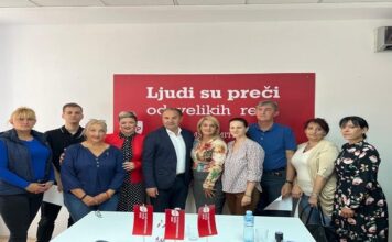 Ljajić: Saradnja sa civilnim sektorom važna za SDPS ljajic:-saradnja-sa-civilnim-sektorom-vazna-za-sdps