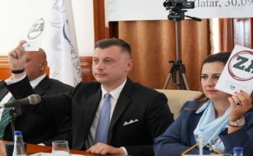 Samir Tandir jednoglasno izabran za predsjednika BOSS-a samir-tandir-jednoglasno-izabran-za-predsjednika-boss-a