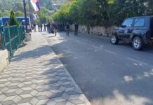 Kosovski specijalci pretresaju kuće u Banjskoj kosovski-specijalci-pretresaju-kuce-u-banjskoj