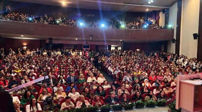 ljajic:-zene-su-snaga-koju-niko-ne-moze-da-pobedi