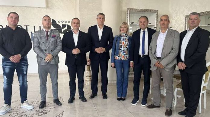 pokret-“rodjeni-za-pirot”-pristupio-sdp-srbije