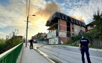 NOVI PAZAR: Lice zadržano zbog izazivanja opšte opasnosti novi-pazar:-lice-zadrzano-zbog-izazivanja-opste-opasnosti