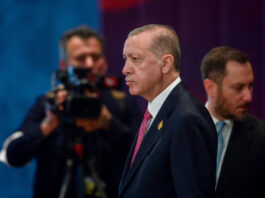 erdogan:-zapad-treba-da-preduzme-korake-za-ublazavanje-sukoba-izraela-i-hamasa