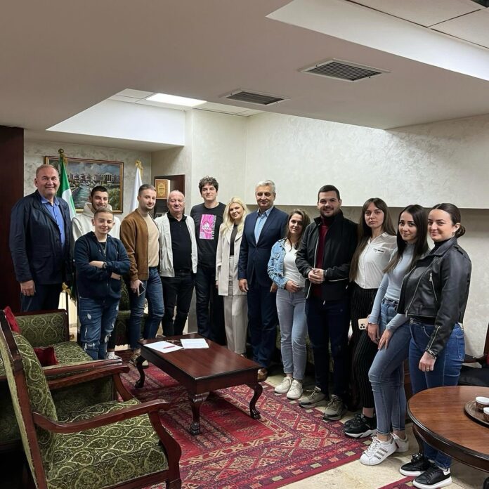 sdp-privlaci-sve-vise-mladih-–-za-nedelju-dana-138-novih-clanova