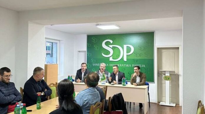delegacija-sdp-a-u-poseti-sjenici