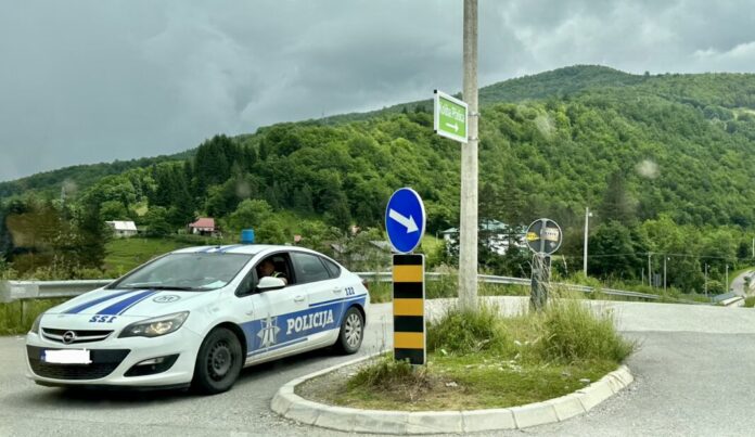 neverovatna-potera-u-rozajama,-policija-pronasla-maloletnika-(15)-koji-je-ukrao-dva-automobila