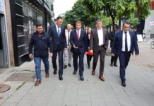 Ministri Cvetković i Memić otvorili rekonstruisanu Ulicu Generala Živkovića: Investicija vredna 125 miliona dinara ministri-cvetkovic-i-memic-otvorili-rekonstruisanu-ulicu-generala-zivkovica:-investicija-vredna-125-miliona-dinara