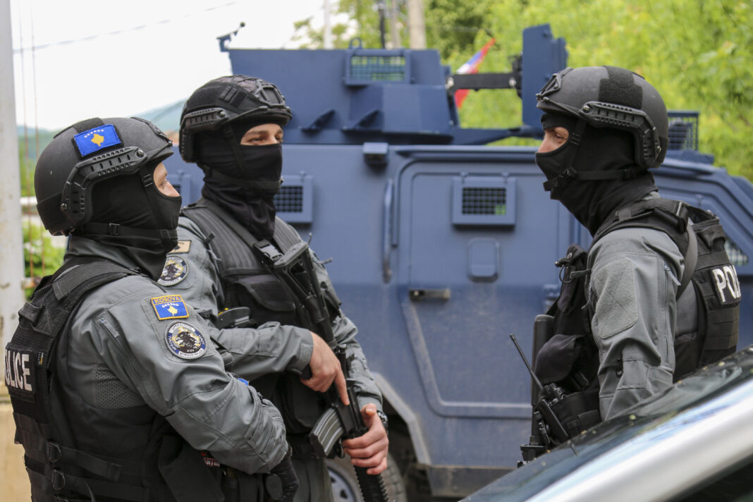 ponovo-policijski-pretresi-na-vise-lokacija-na-severu-kosovu-i-metohiji