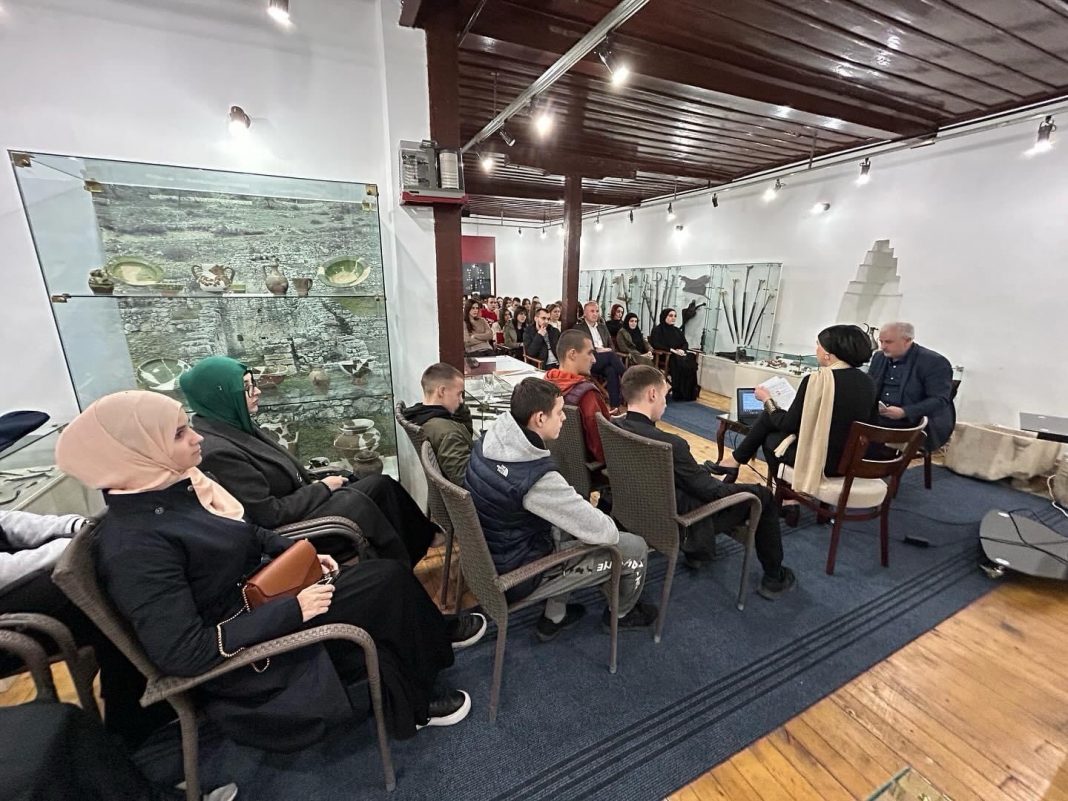 obiljezavanje-80-godina-zavnos-a-i-dana-sandzaka:-tribina-o-arebici-u-muzeju-“ras”