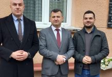 Delegacija SDP-a položila cveće u Pljevljima povodom Dana Sandžaka delegacija-sdp-a-polozila-cvece-u-pljevljima-povodom-dana-sandzaka