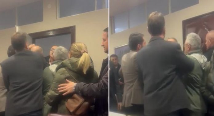 skandal-prilikom-predaje-liste-“novi-pazar-protiv-nasilja” skandal-prilikom-predaje-liste-“novi-pazar-protiv-nasilja”