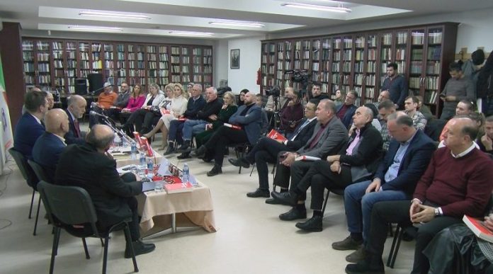 odrzana-promocija-knjige-“bosnjacka-politika-xx-stoljeca” odrzana-promocija-knjige-“bosnjacka-politika-xx-stoljeca”