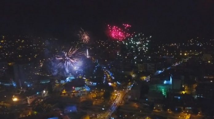 evropski-novi-pazar-slavi-uz-vatromet evropski-novi-pazar-slavi-uz-vatromet