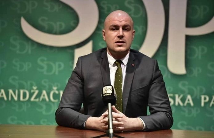 melajac:-opozicija-bi-neredima-da-prikrije-svoj-neuspeh-u-novom-pazaru melajac:-opozicija-bi-neredima-da-prikrije-svoj-neuspeh-u-novom-pazaru