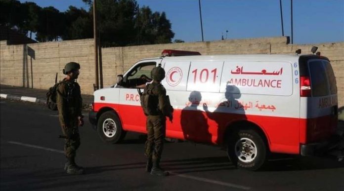 izraelski-vojnik-izbo-ranjenog-palestinca-u-kolima-hitne-pomoci-na-zapadnoj-obali