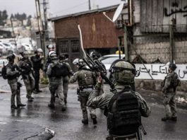 izraelske-snage-koristile-suzavac-kako-bi-sprijecile-muslimane-da-obave-dzuma-namaz-u-al-aksi
