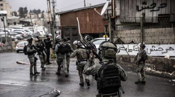 izraelske-snage-koristile-suzavac-kako-bi-sprijecile-muslimane-da-obave-dzuma-namaz-u-al-aksi izraelske-snage-koristile-suzavac-kako-bi-sprijecile-muslimane-da-obave-dzuma-namaz-u-al-aksi