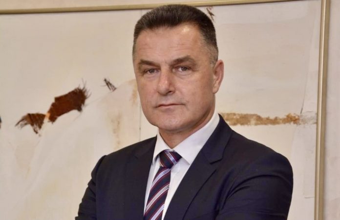 nihat-bisevac-sa-24-glasa-izabran-za-gradonacelnika-novog-pazara