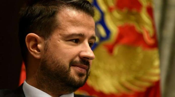 milatovic-dao-ostavku-na-sve-funkcije-u-pokretu-evropa-sad milatovic-dao-ostavku-na-sve-funkcije-u-pokretu-evropa-sad