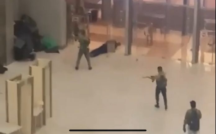 pucnjava-u-moskvi,-naoruzani-napadaci-otvorili-vatru,-ima-zrtava-najmanje-15-mrtvih