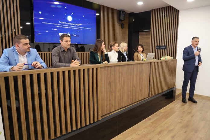 novi-pazar:-sa-poljoprivrednicima-tri-opstine-o-odrzivom-razvoju-stocarstva novi-pazar:-sa-poljoprivrednicima-tri-opstine-o-odrzivom-razvoju-stocarstva