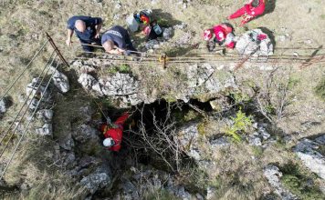 Nastavlja se potraga za Dankinim telom, pretražuje se jama kod Lazarevog kanjona nastavlja-se-potraga-za-dankinim-telom,-pretrazuje-se-jama-kod-lazarevog-kanjona