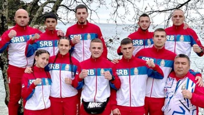 ep-u-boksu:-rasljanin-za-omladinsku-medalju-u-porecu-(cetvrtak,-oko-18.30) ep-u-boksu:-rasljanin-za-omladinsku-medalju-u-porecu-(cetvrtak,-oko-18.30)