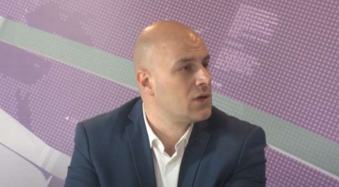 melajac:-u-sdp-sutra-dolaze-ljudi-za-novo-vreme