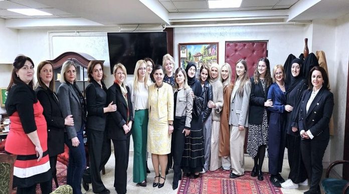 clanice-foruma-zena-sdp-a-ugostile-suprugu-turskog-konzula clanice-foruma-zena-sdp-a-ugostile-suprugu-turskog-konzula